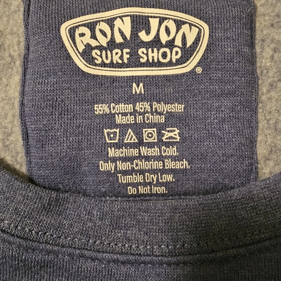 Crewneck - Picture 2 of 6